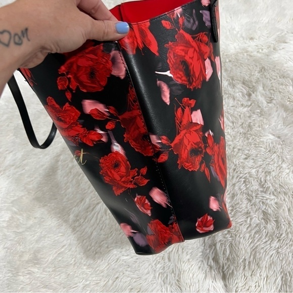 Victoria's Secret Large Red Floral Rose Tote Bag Limited Edition - Picture 11 of 16